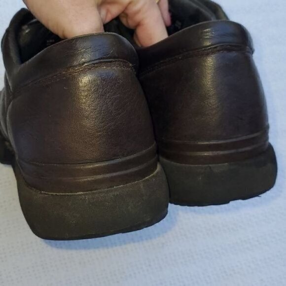 Propet Sz. 9.5 Brown Hook Adjustable Closure Walking Shoe - Picture 12 of 13